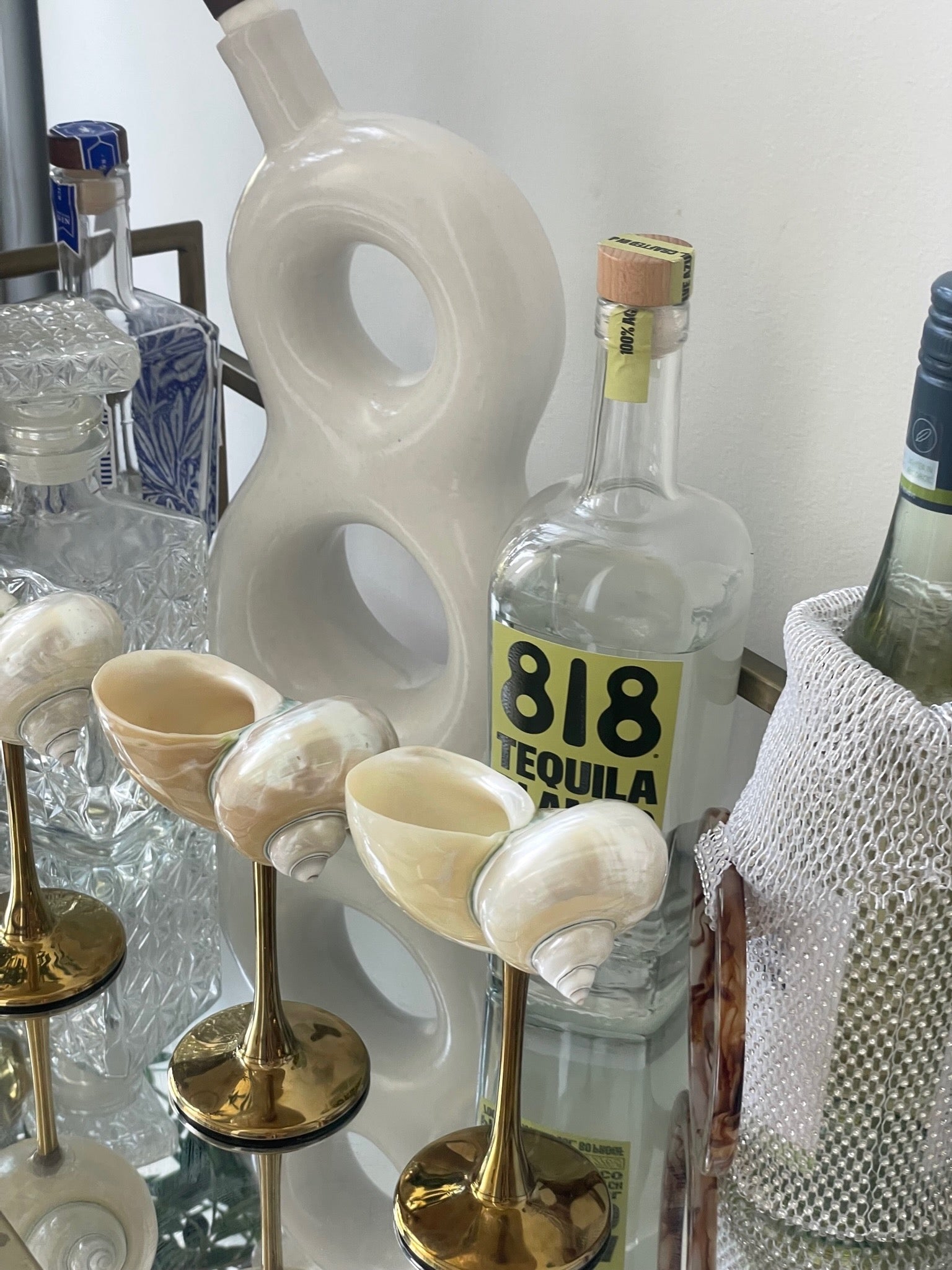 How to Build a Home Bar That Looks Good | Saltist