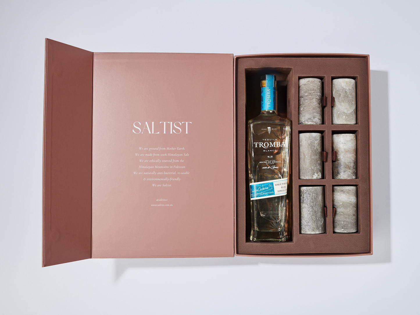 Tequila Lover Gift Set: Black | 6 x Black Salt Shot Glasses & Tequila (750ml)