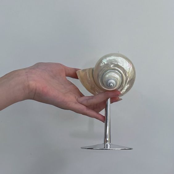 Conch Shell Cocktail Glass: Silver