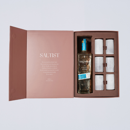LIMITED EDITION: Tequila Lover Gift Set: White | 6 x White Salt Shot Glasses & Tequila (700-750ml)