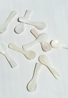 Mother of Pearl Caviar Spoon